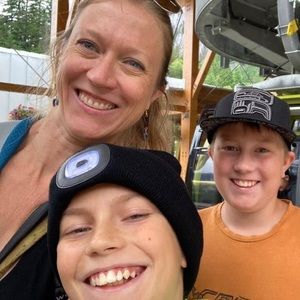 Meet your Posher, Alison